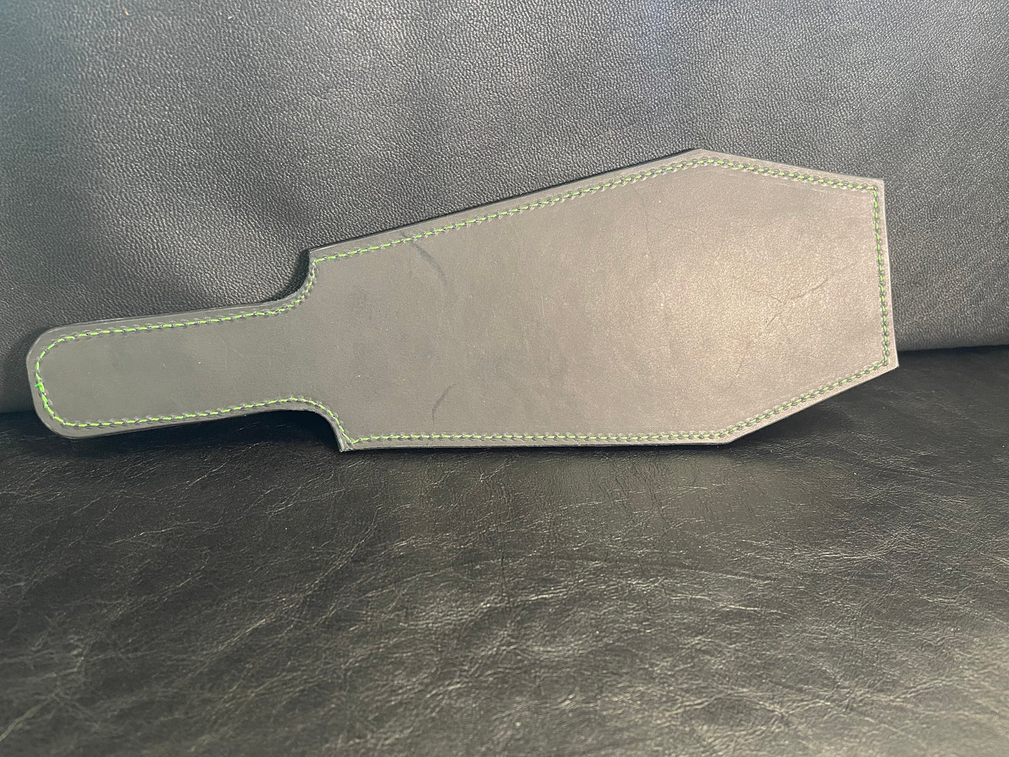 Coffin Leather Paddle Crackle