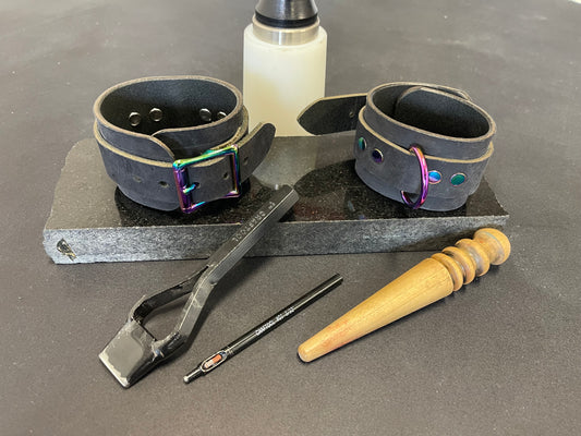 BDSM Cuffs workshop